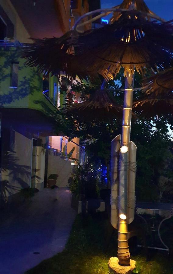 Hotel Lilalo ηotel 2*